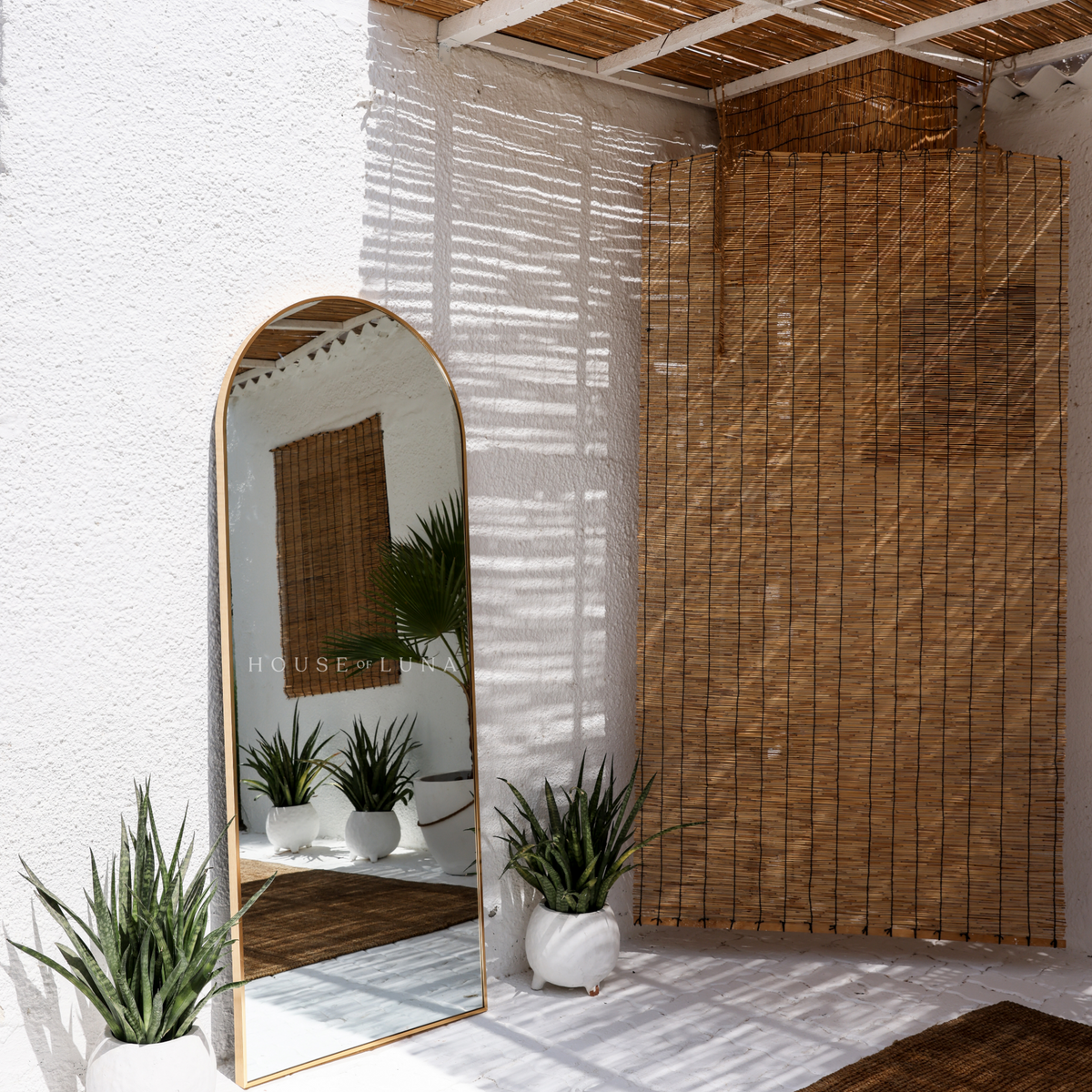 Half Moon Mirror Gold – House Of Luna